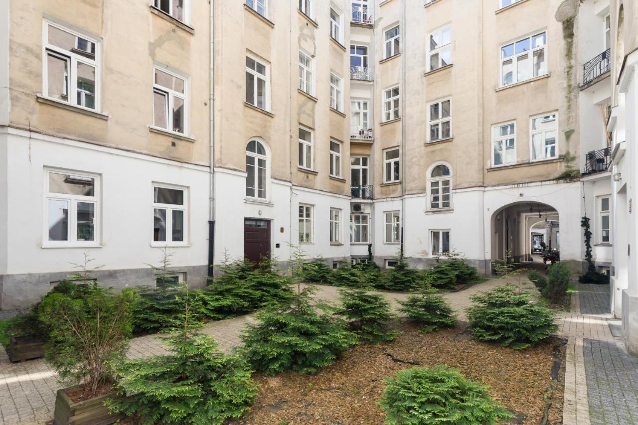 Marszalkowska 58 - Classy Two Bedroom With Balcony By Renters Warschau